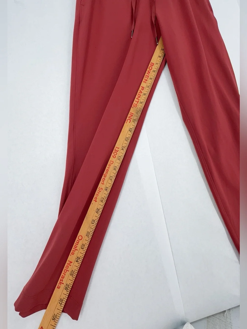 Lululemon Pants Womens Sz 6  Jogger Maroon Drawstring Cropped nwot